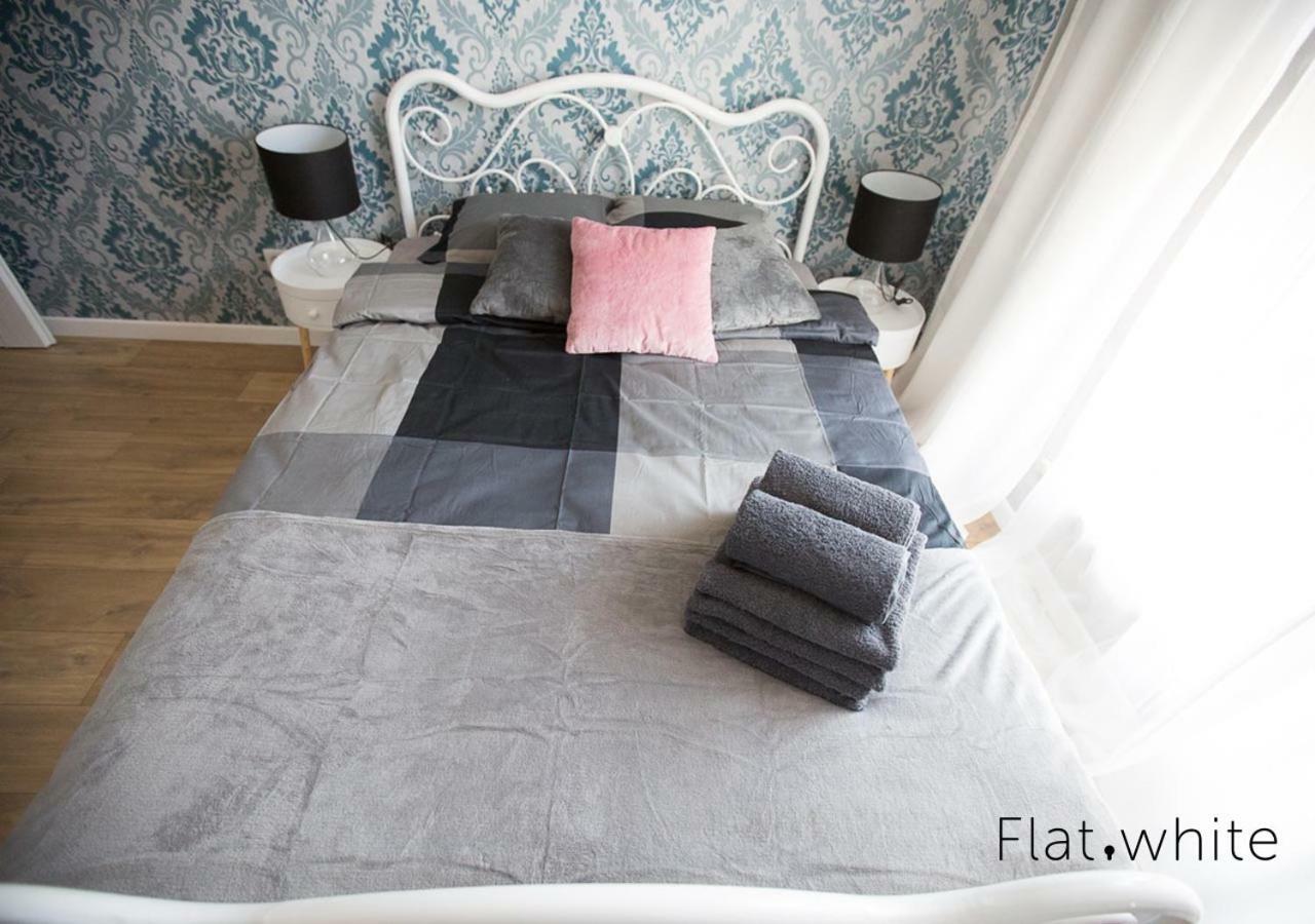Apartamenty Flat White Zamkowa 4-6 Zielona Góra Esterno foto