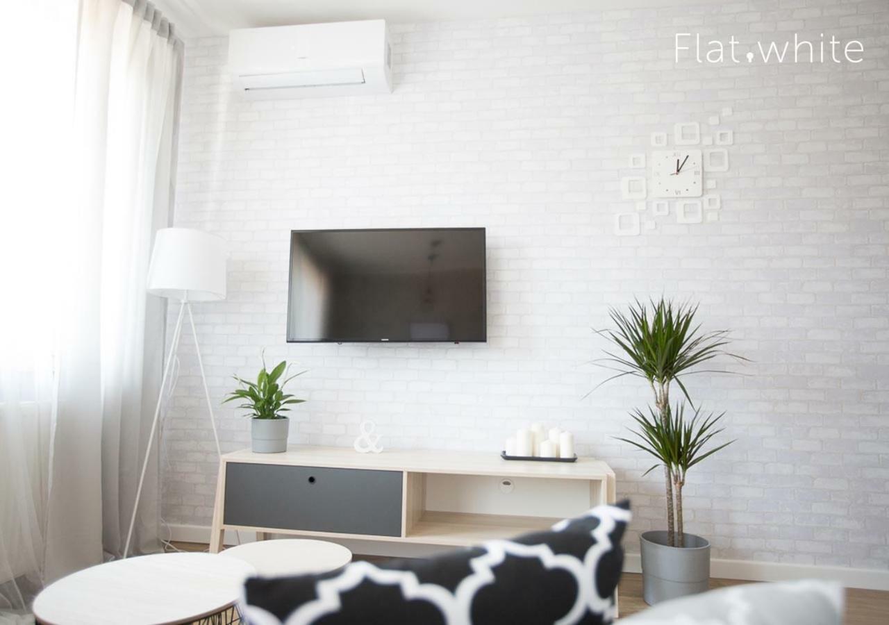 Apartamenty Flat White Zamkowa 4-6 Zielona Góra Esterno foto