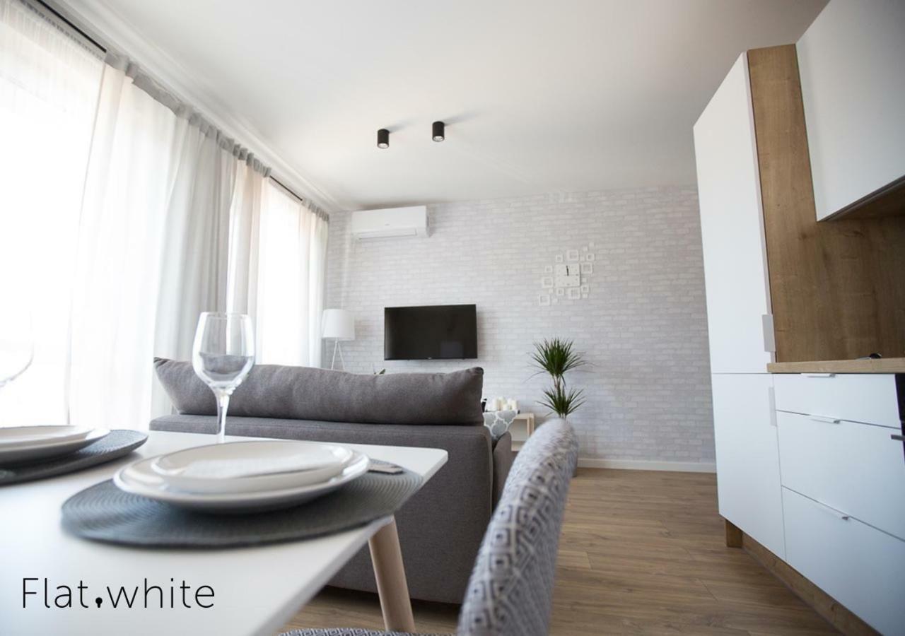 Apartamenty Flat White Zamkowa 4-6 Zielona Góra Esterno foto