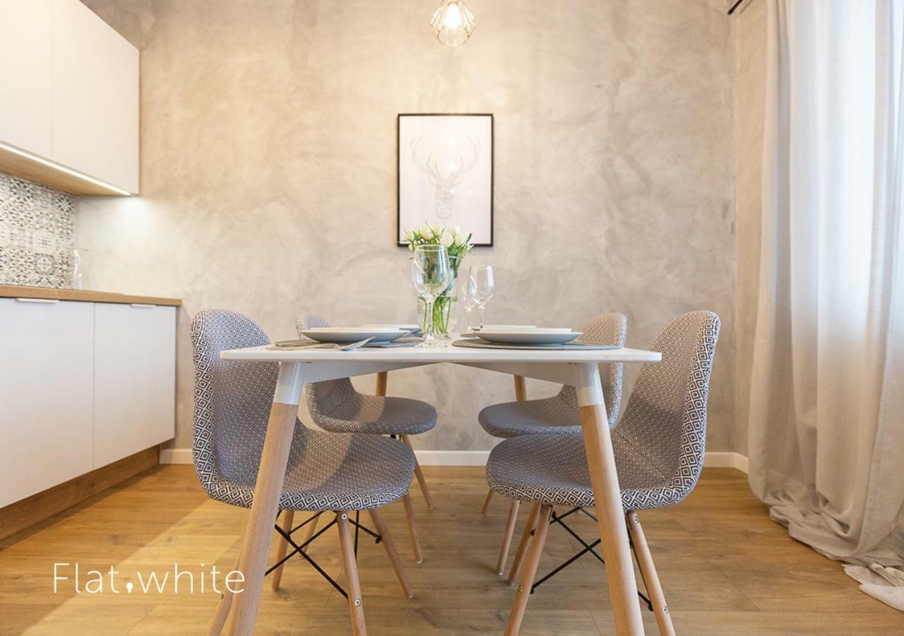 Apartamenty Flat White Zamkowa 4-6 Zielona Góra Esterno foto